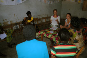 Kinder im Kongo Tätigkeit